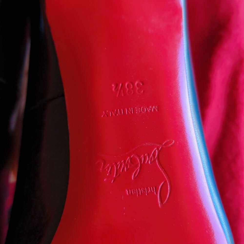 Christian Louboutin Classic Heels, Authentic - image 3